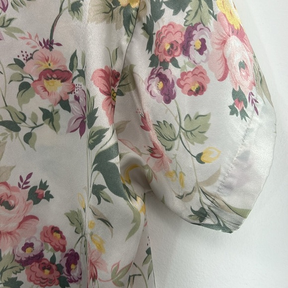 Vintage Barbizon Nightdress Floral Silky Buttons Soft Smooth Flower Pyjamas - Picture 4 of 11